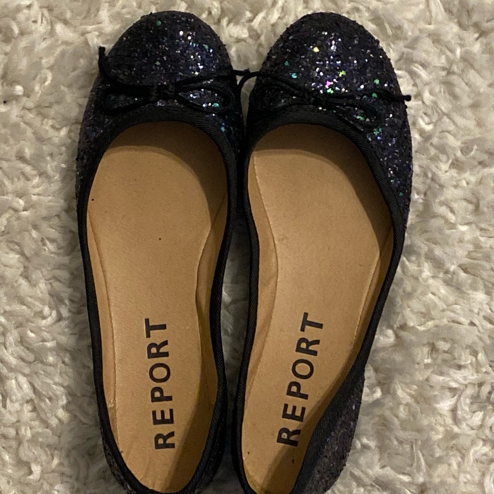 Sparkly Glitter Flats. So pretty. Black with iridescent tones